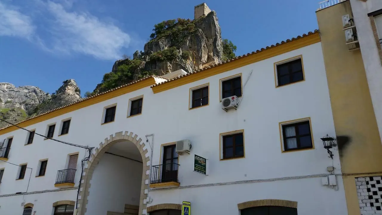 Alojamientos Castillo De La Iruela Spain